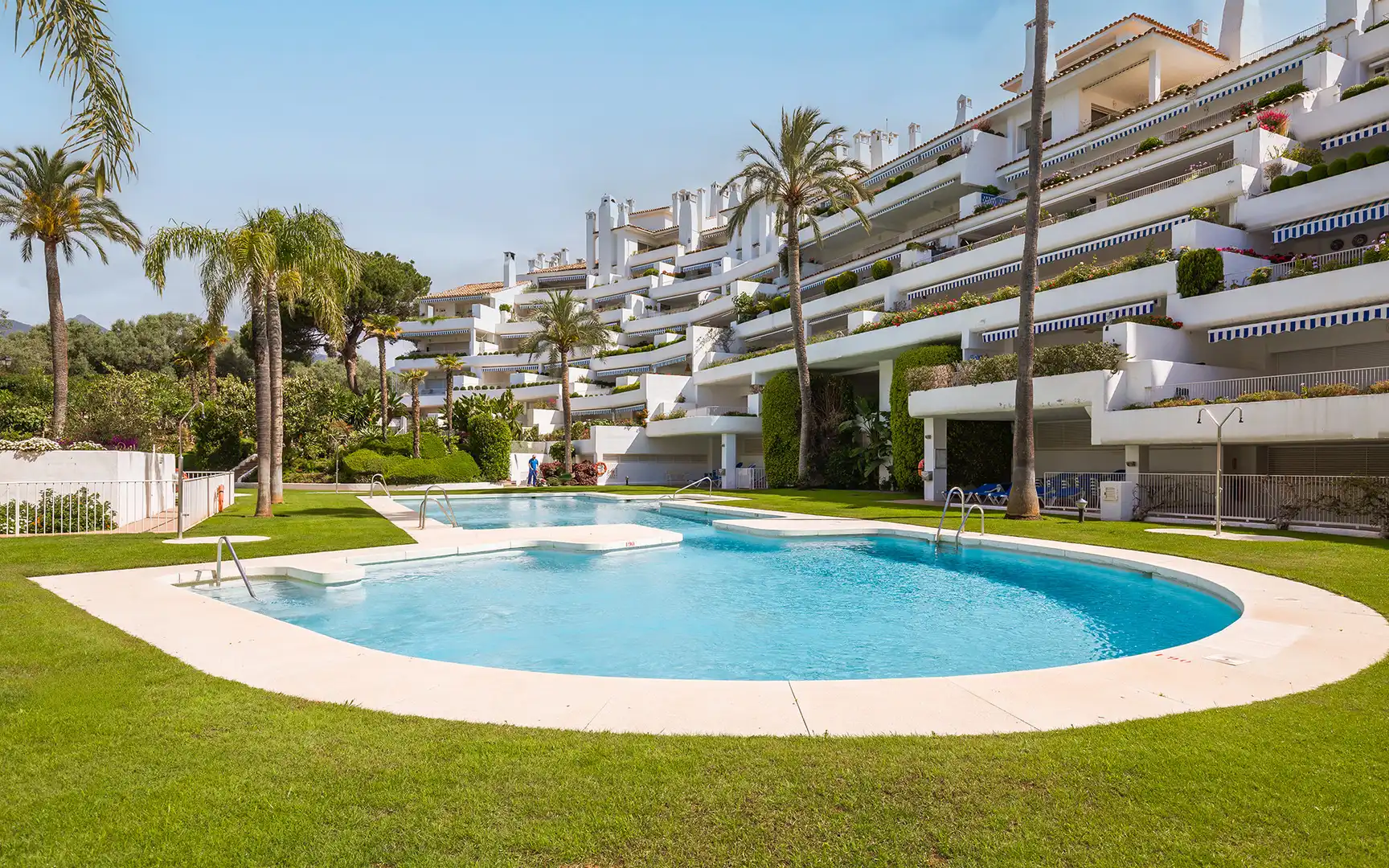 Vista exterior de Planta baja en venta en Marbella con Aire acondicionado, Jardín privado y Terraza