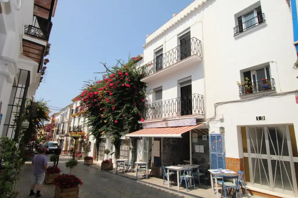 Chalet con terraza en venta en Marbella Centro