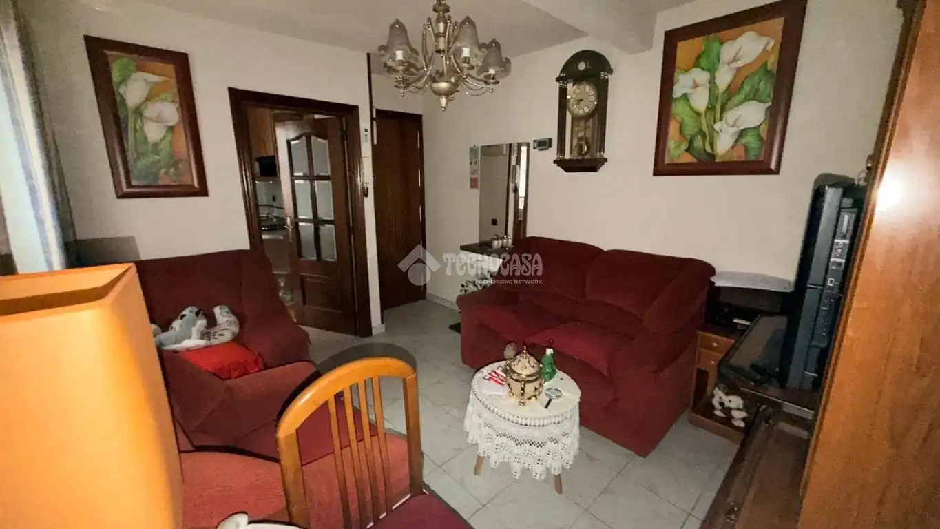 Wohnzimmer von Wohnung zum Verkauf in Madrid mit Klimaanlage und Balkon