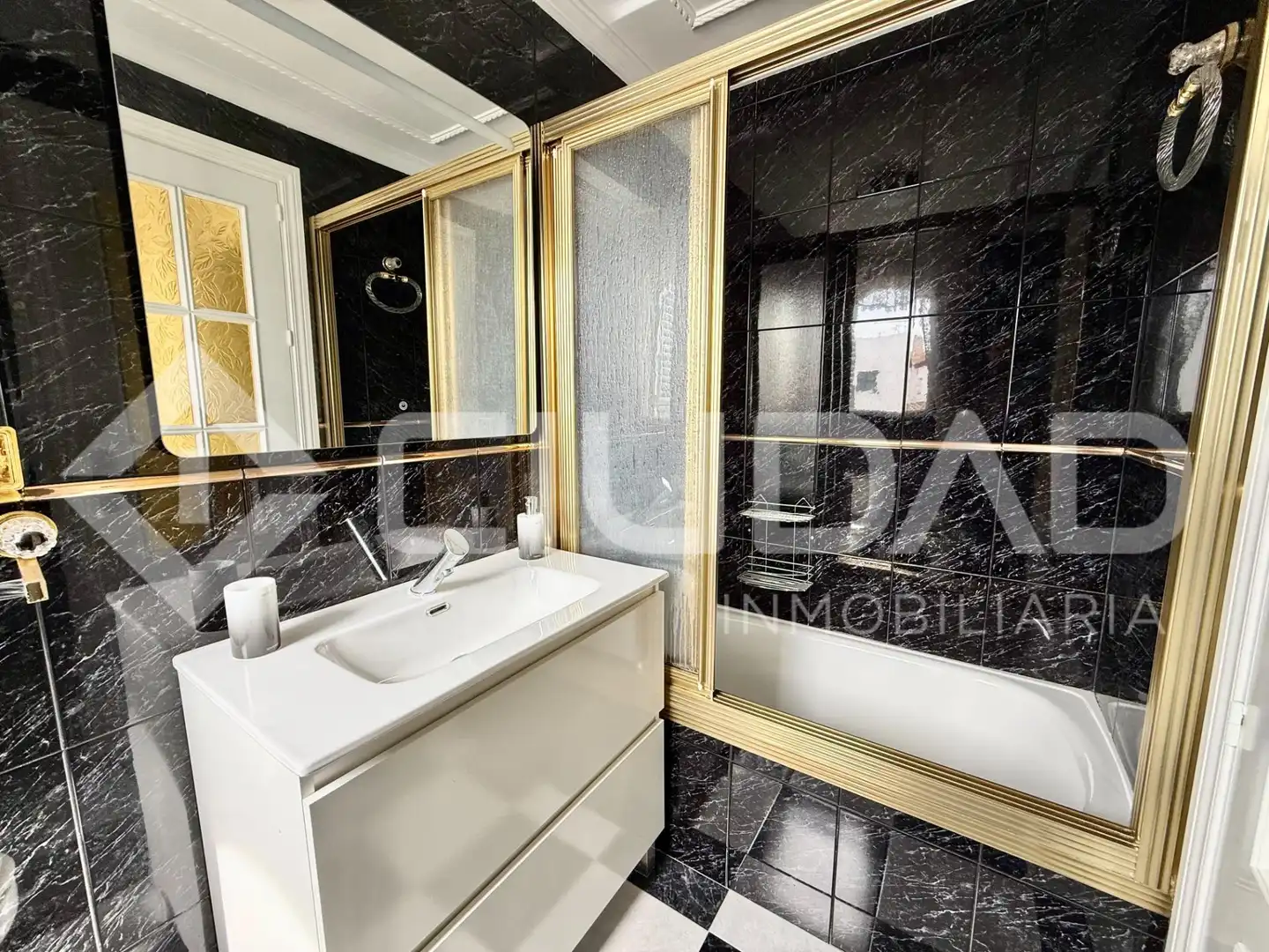 Baño de Casa adosada en venta en Lebrija