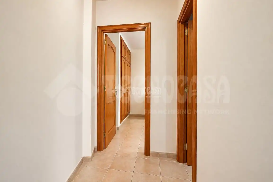 Piso en venta en Adeje con Terraza y Balcón