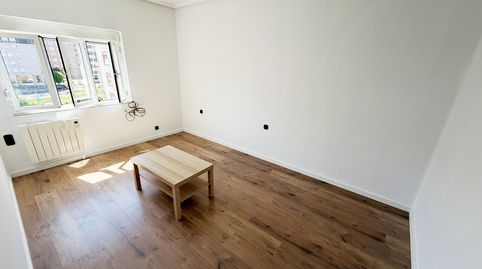 Foto 5 de Piso en venta en Raices Nuevo - Calle Gran Capitan, Raíces, Castrillón