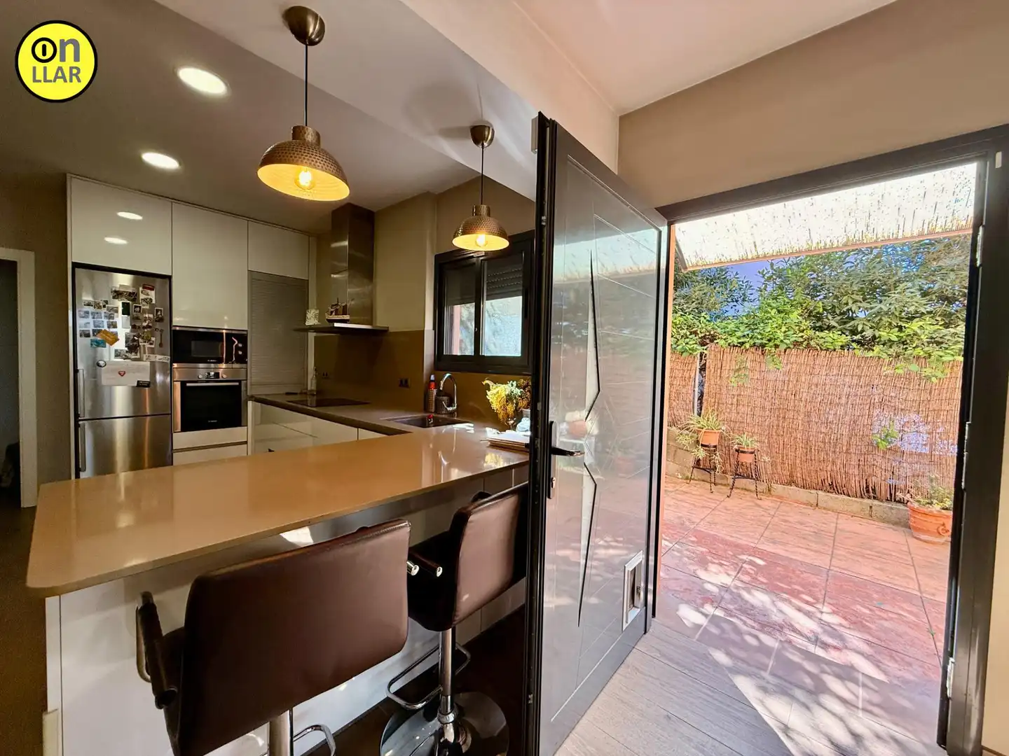 Casa con piscina en venta en Carrer AMISTAT, imagen 54
