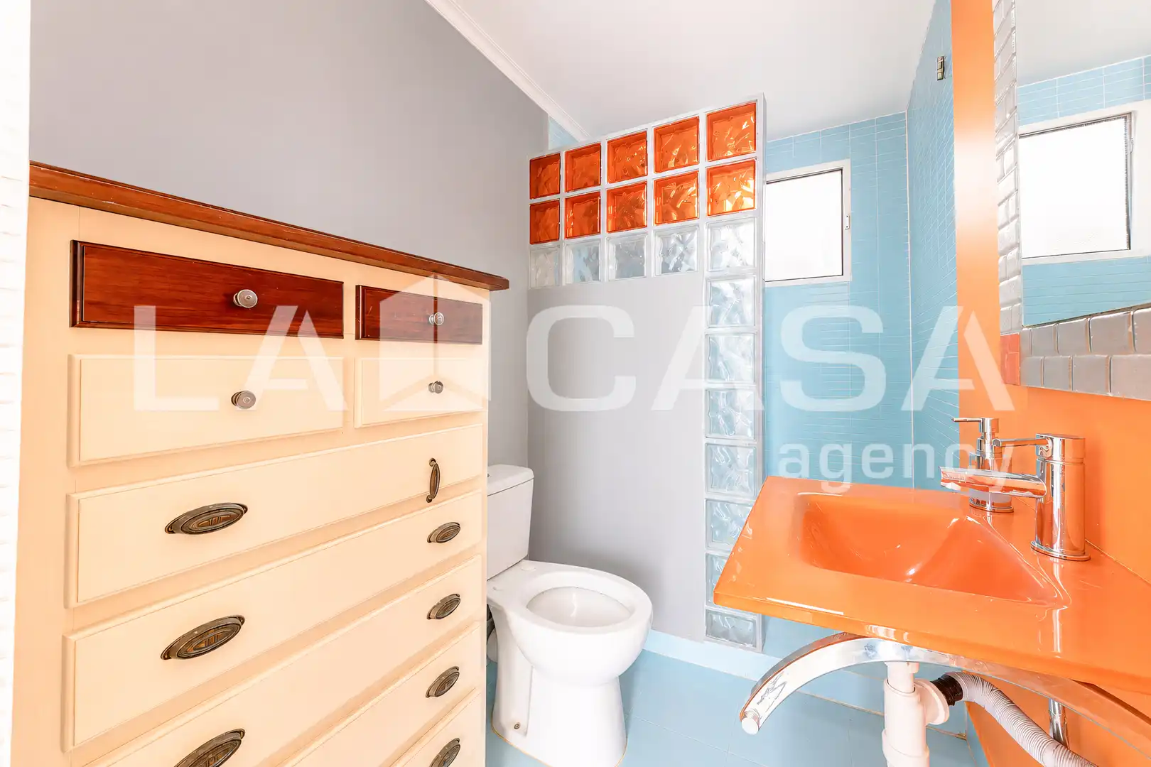 Bathroom of Flat for sale in Valencia
