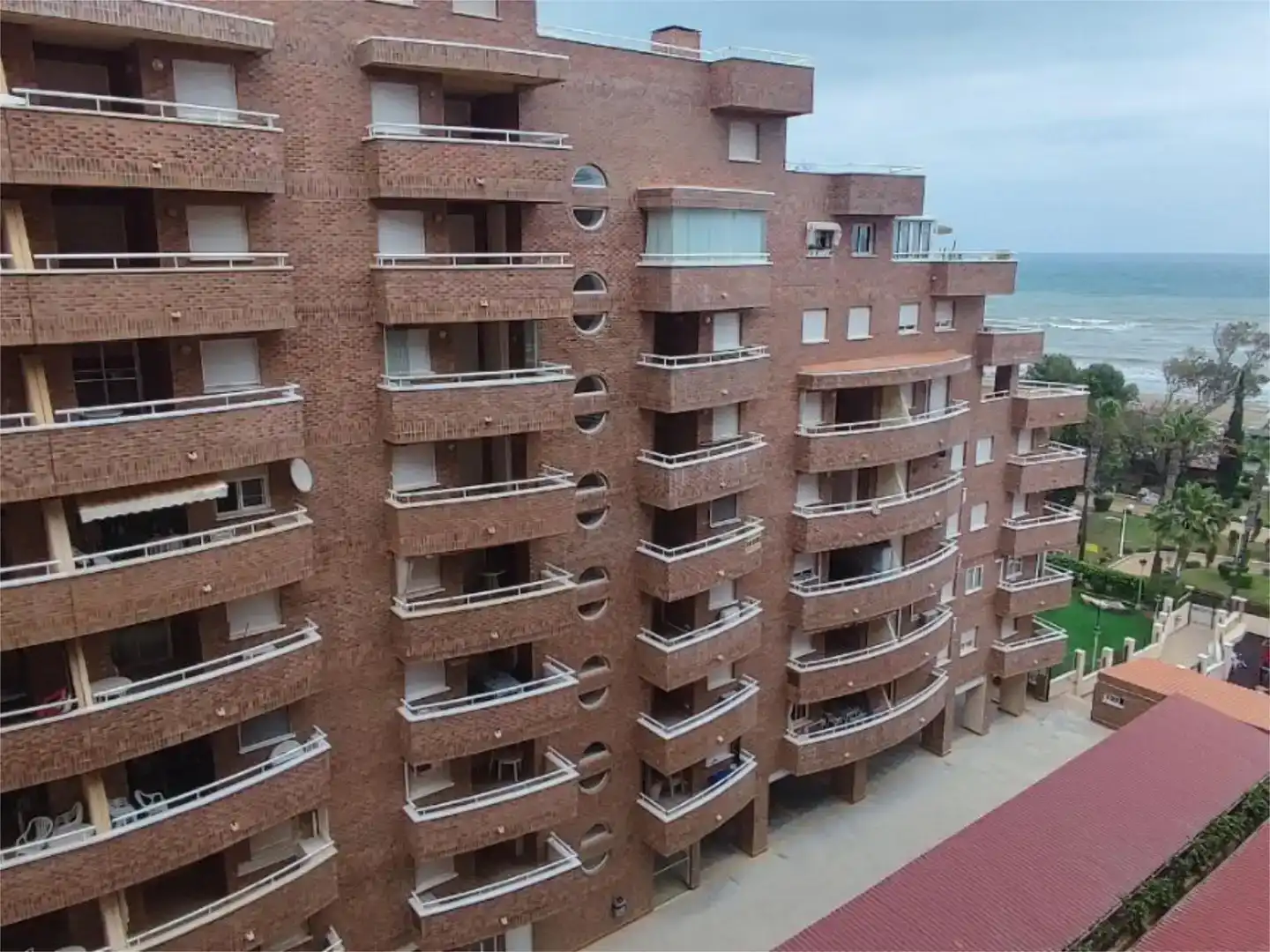 Vista exterior de Piso en venta en Oropesa del Mar / Orpesa con Aire acondicionado, Jardín privado y Piscina