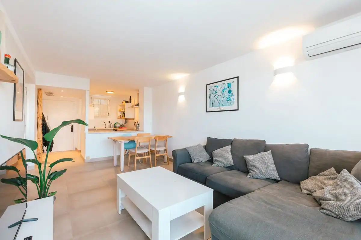 Wohnung mit Pool zum Verkauf in Av. 8 d'Agost, imagen 7