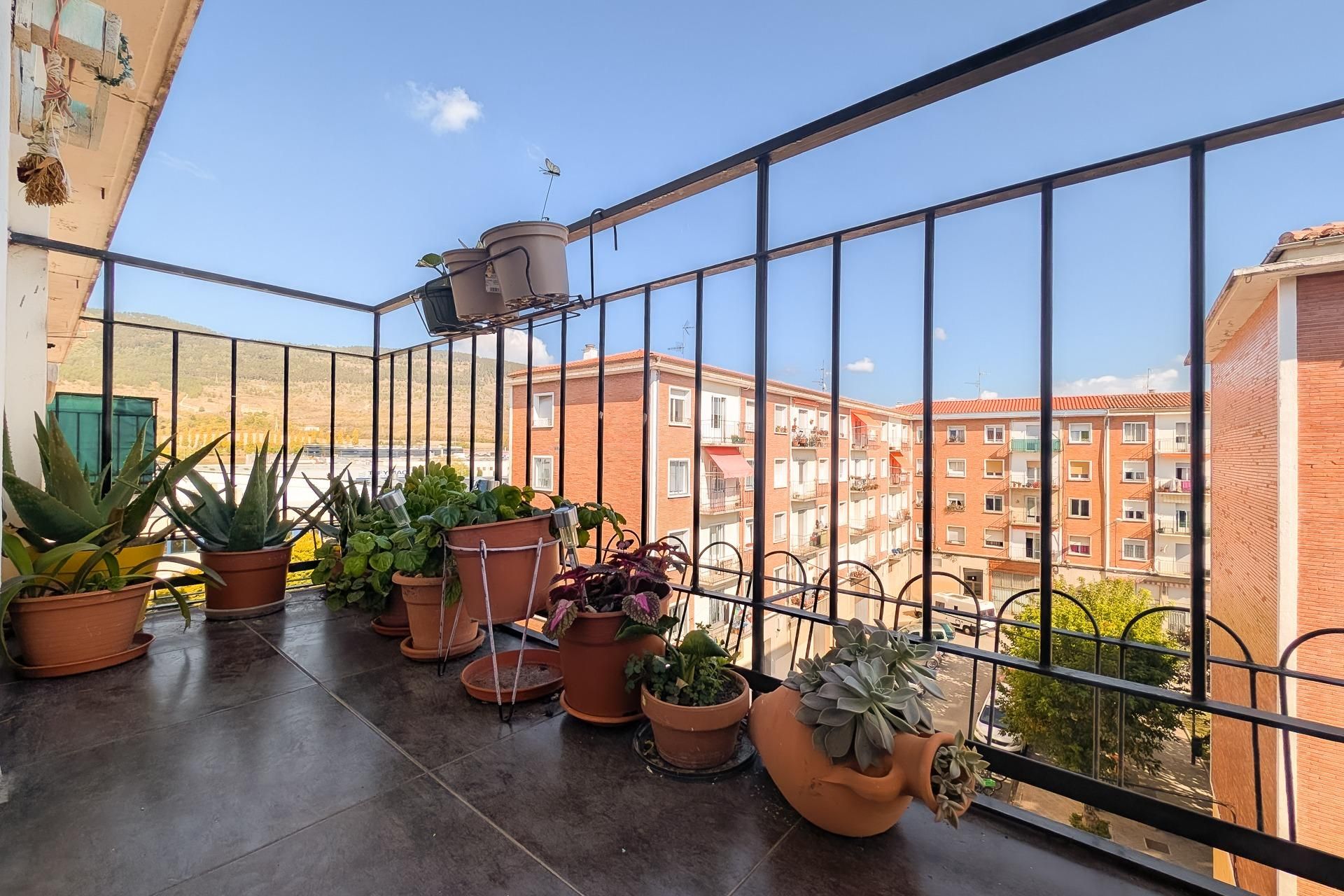 Terraza de Piso en venta en  Pamplona / Iruña con Calefacción y Balcón