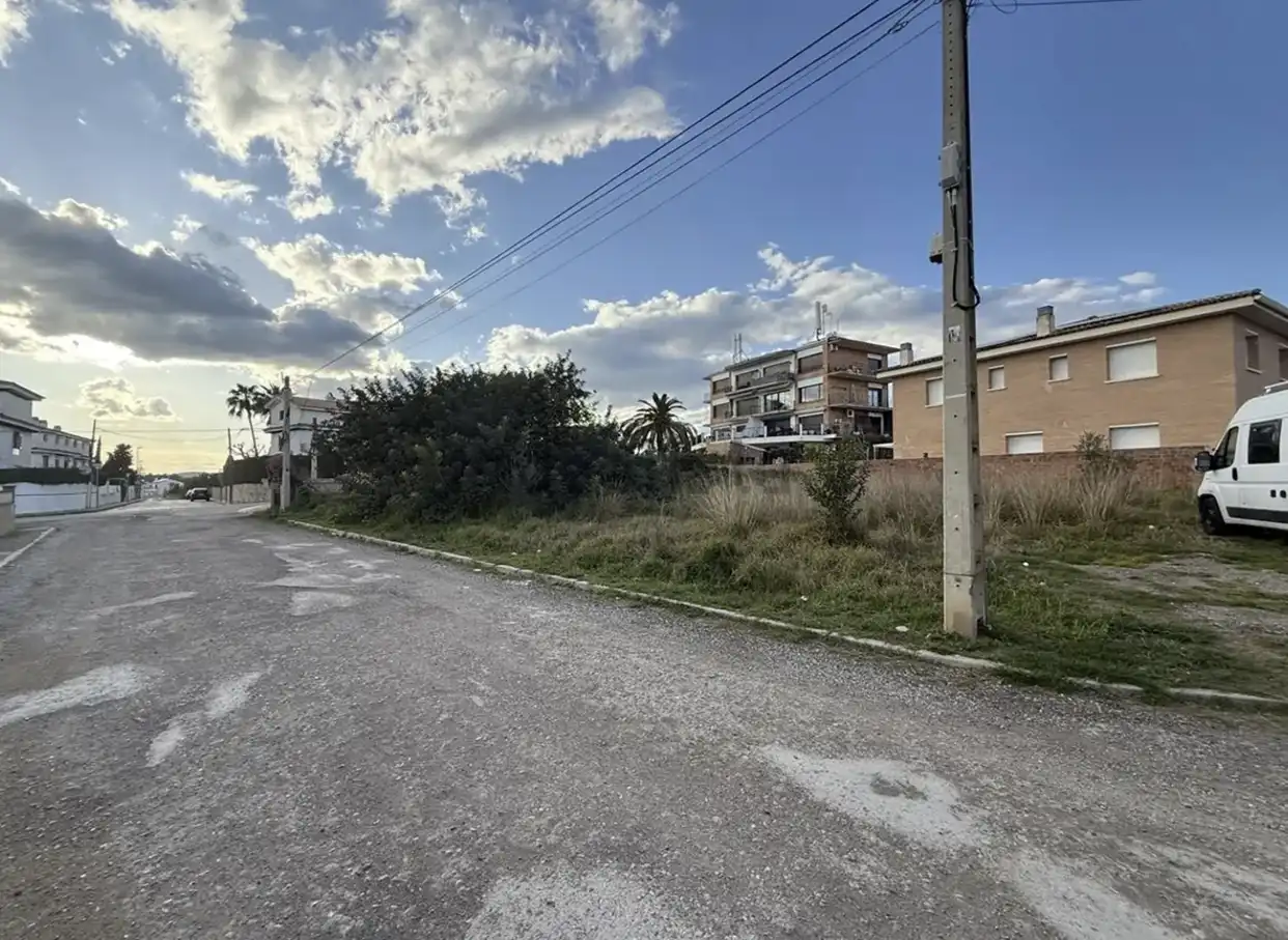 Residential land for sale in Cadi, imagen 3