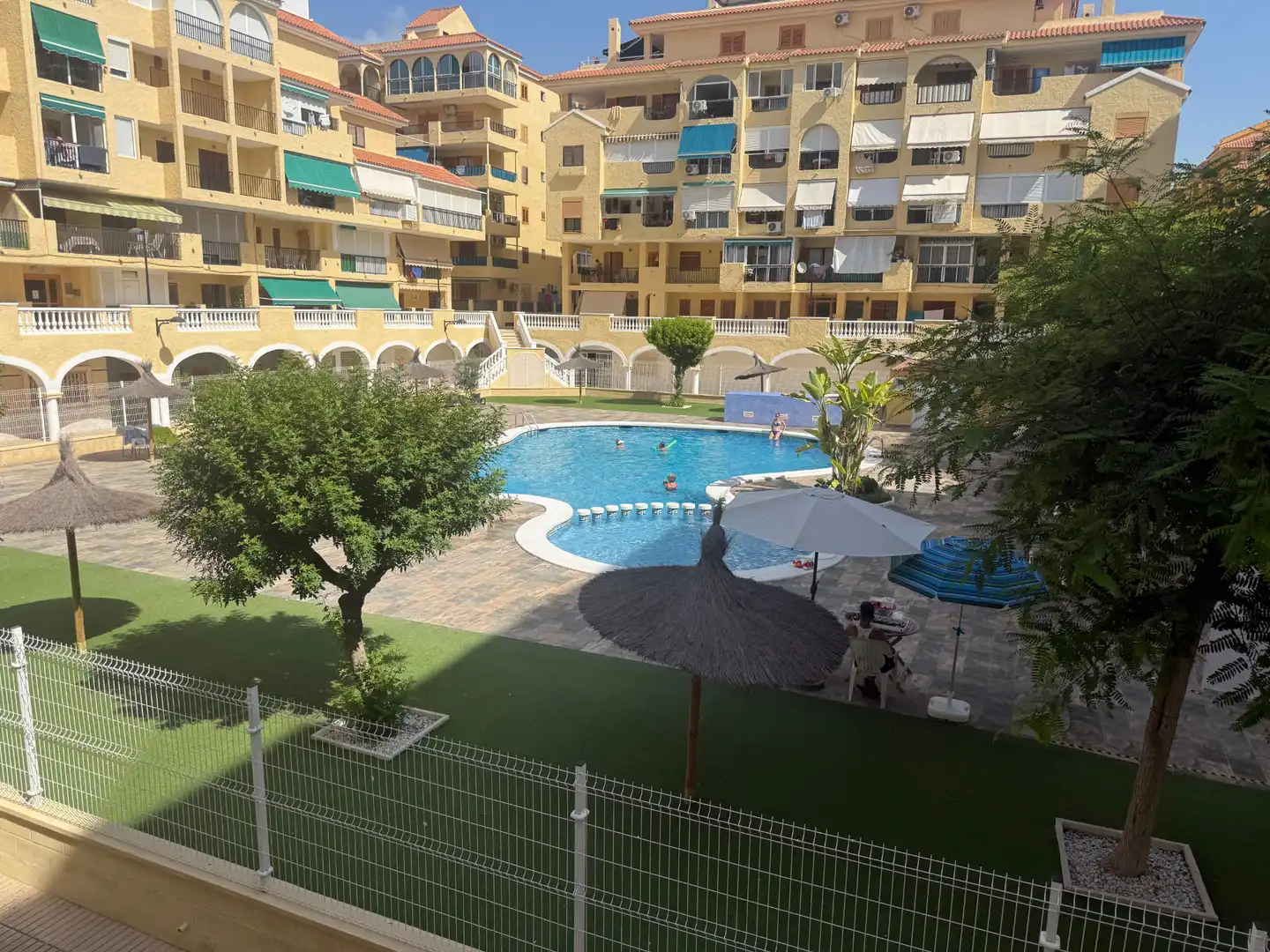 Swimming pool of Flat for sale in Torrevieja  with Terrace, Furnished and Oven