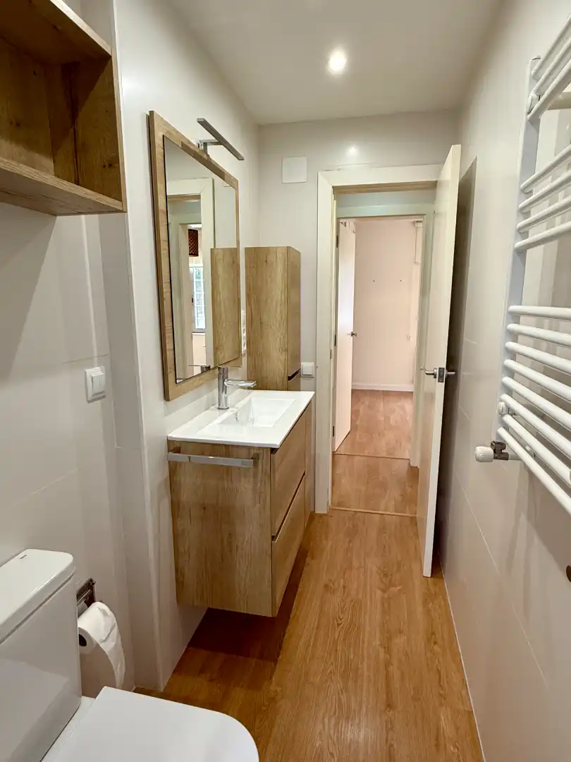 Bany de Dúplex en venda en Barcelona amb Calefacció, Parquet i Terrassa