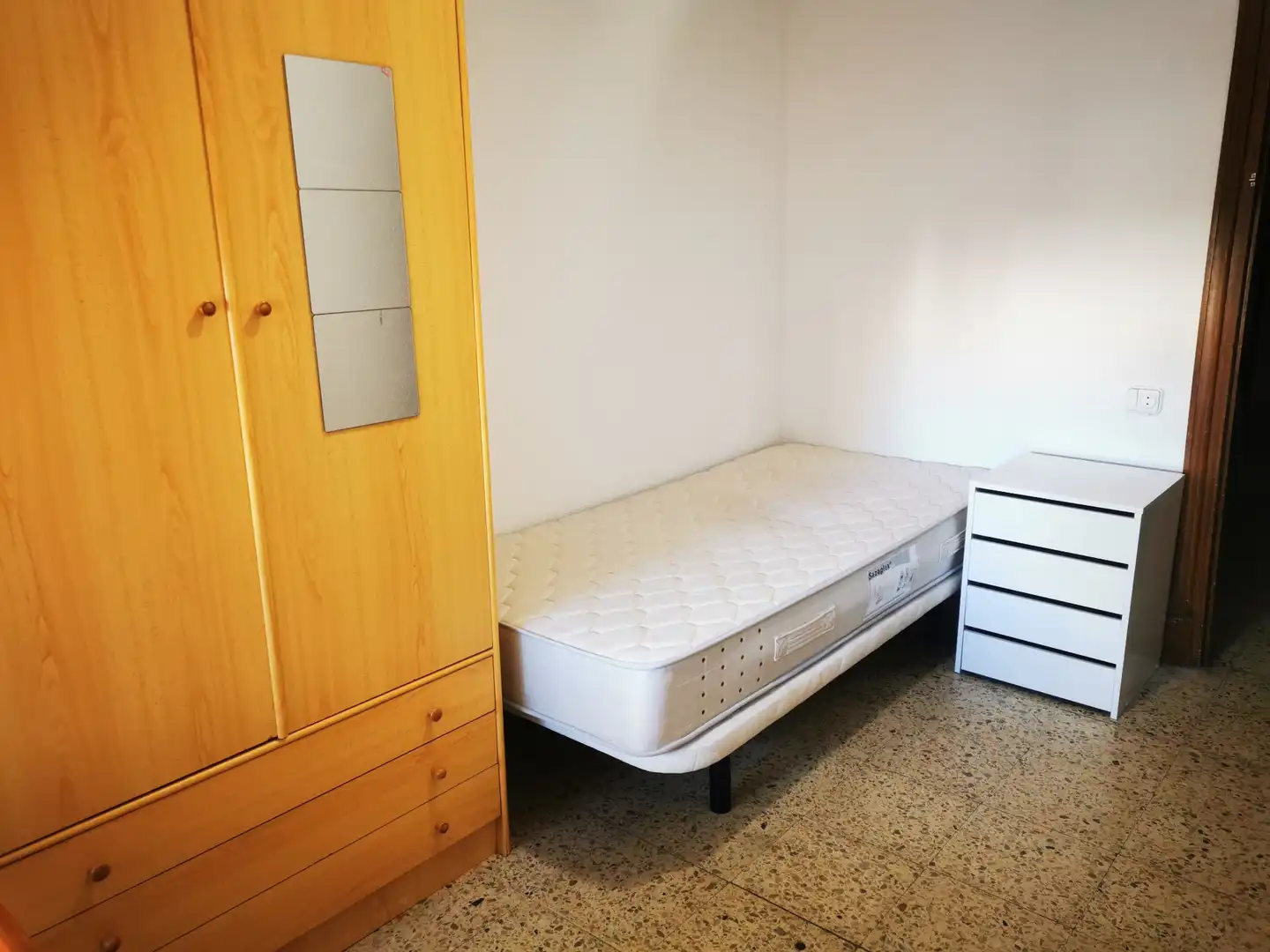 Bedroom of Flat for rent in Salamanca  with Heating, Furnished and Washing machine