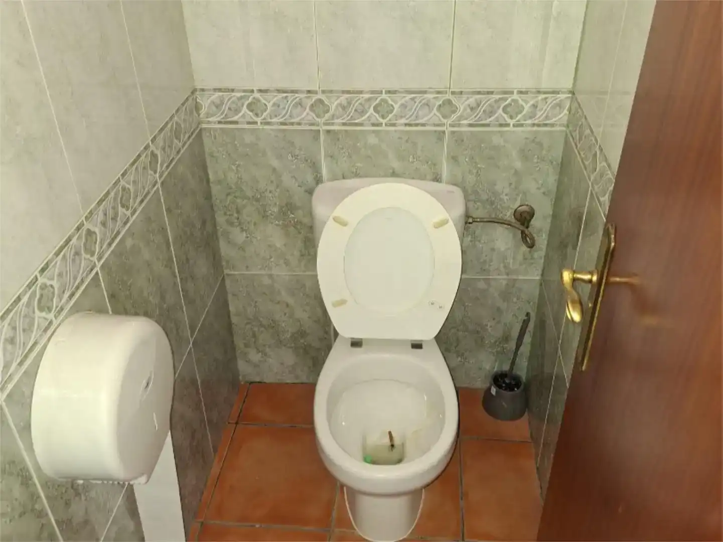 Bany de Pis en venda en Redondela amb Aire condicionat, Jardí privat i Piscina