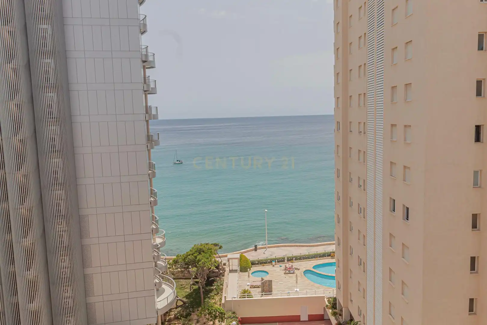 Dormitori de Apartament en venda en Calpe / Calp amb Aire condicionat i Piscina comunitària