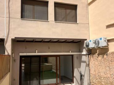 Casa amb piscina de lloguer a Rocafort