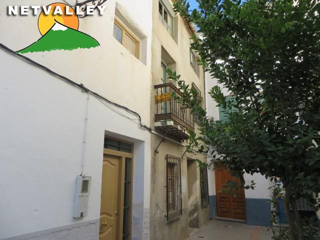 Vista exterior de Casa o chalet en venta en Dúrcal con Terraza