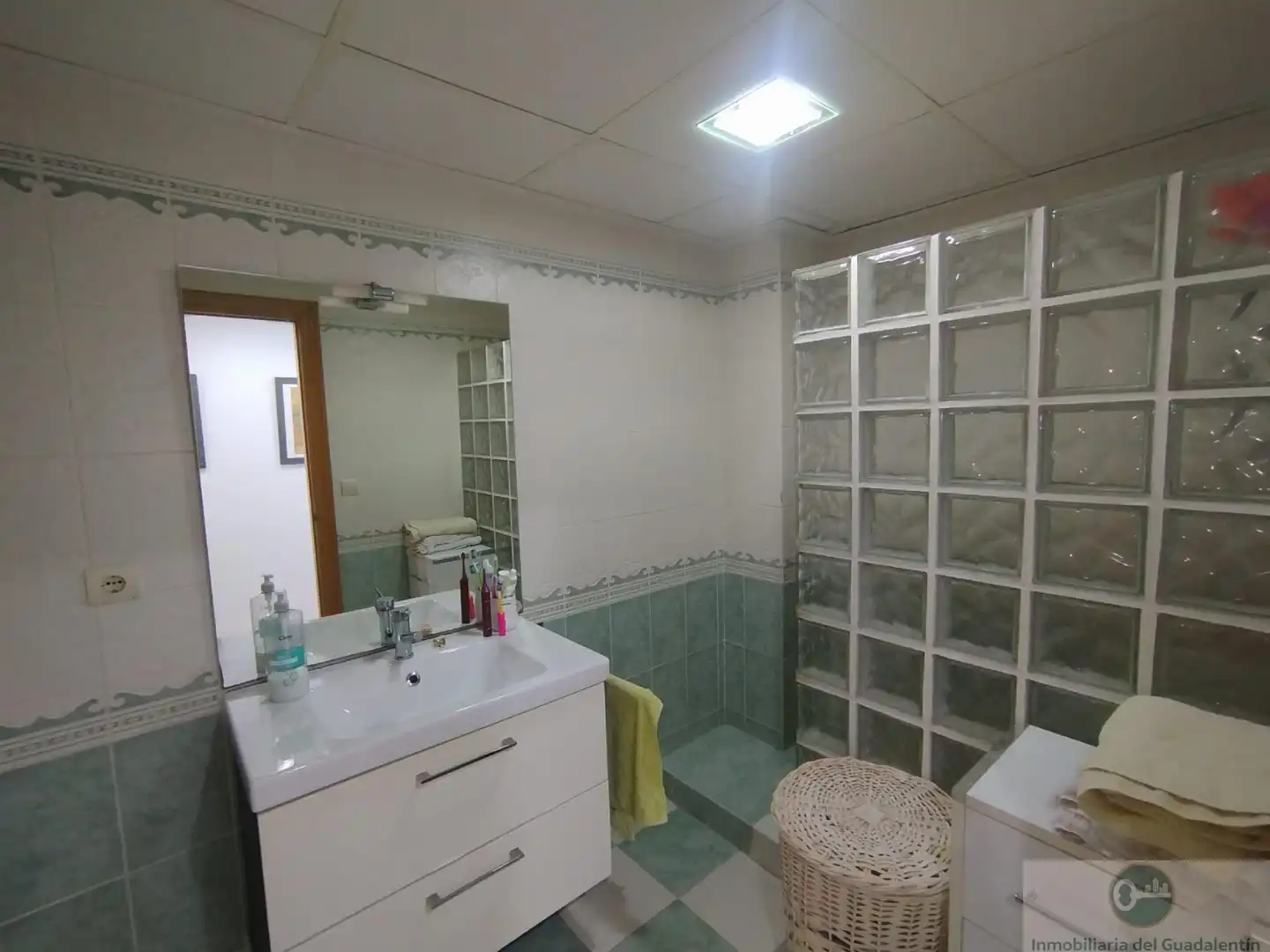 Bathroom of Flat for sale in Lorca  with Heating, Storage room and Furnished