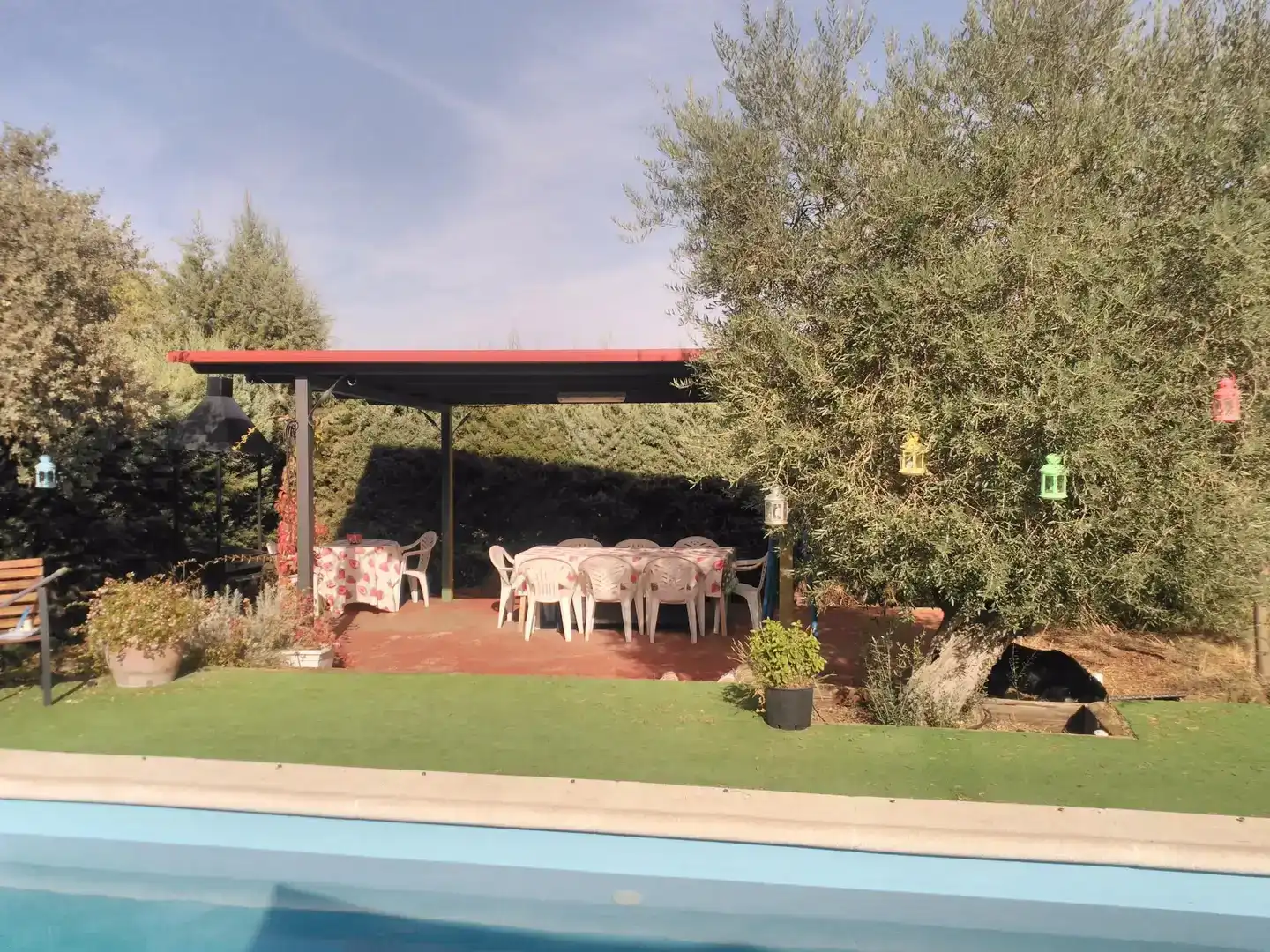 Terrassa de Casa o xalet en venda en Valdecaballeros amb Aire condicionat i Piscina