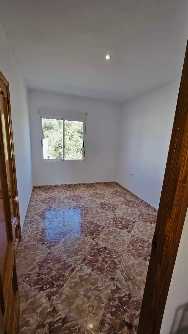 Dormitori de Àtic en venda en Oliva amb Terrassa i Moblat