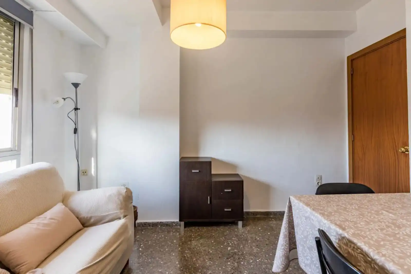 Living room of Flat for share in Campanar