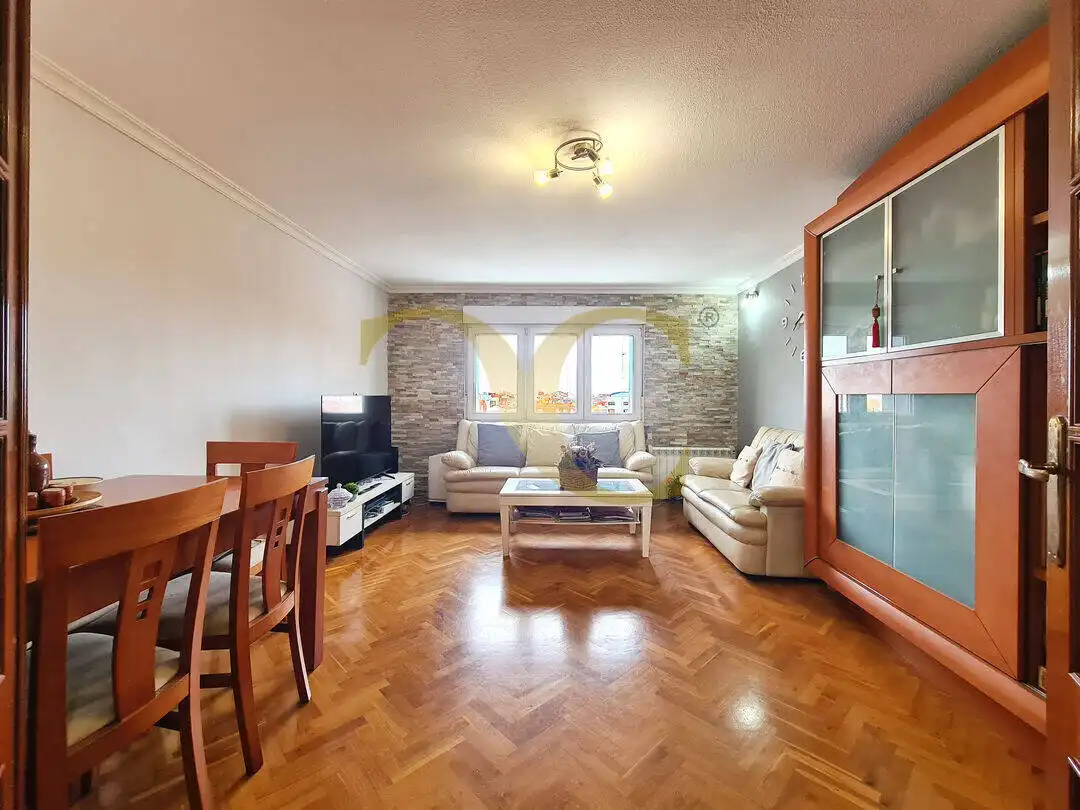 Sala de estar de Piso en venta en Gijón  con Calefacción