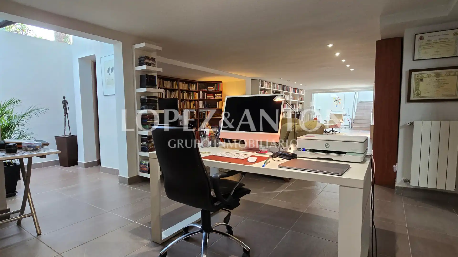 Houses for sale in L'Eliana  with Air Conditioner, Heating and Private garden
