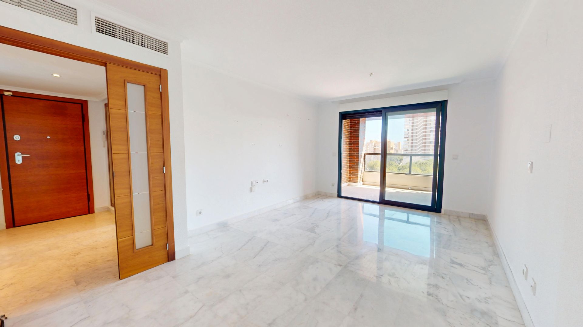 Living room of Flat for sale in Alicante / Alacant  with Air Conditioner, Heating and Private garden