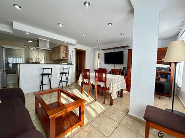 Mini appartamento con balcone in vendita a Carrer de Sant Antoni 50