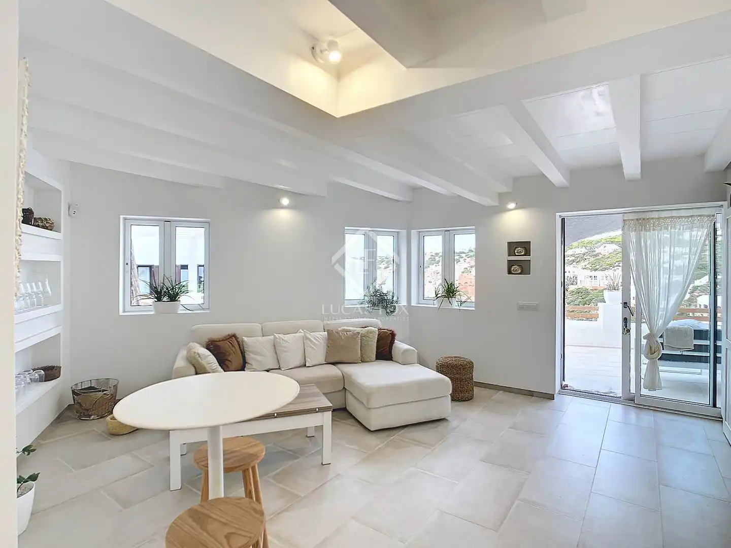 Living room of Flat for sale in Ciutadella de Menorca  with Air Conditioner, Heating and Terrace
