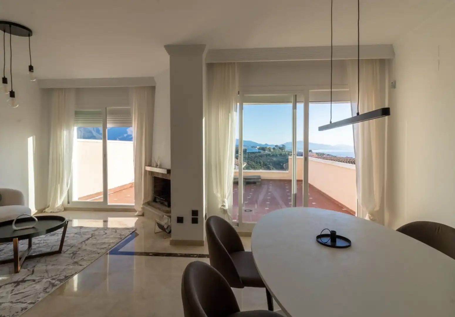 Casa a schiera con terrazza in vendita a La Duquesa, imagen 5