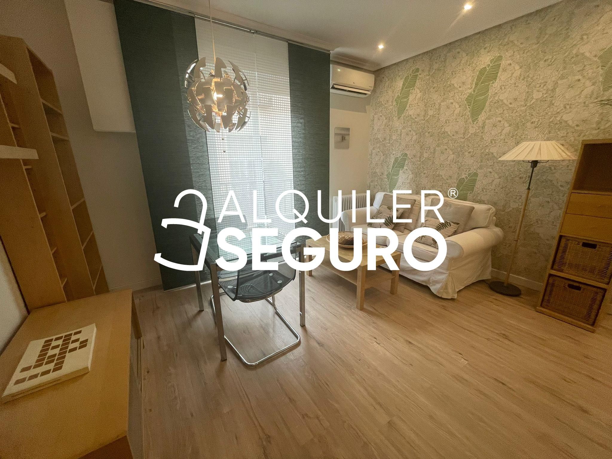 Bedroom of Flat to rent in  Madrid Capital  with Air Conditioner, Heating and Furnished