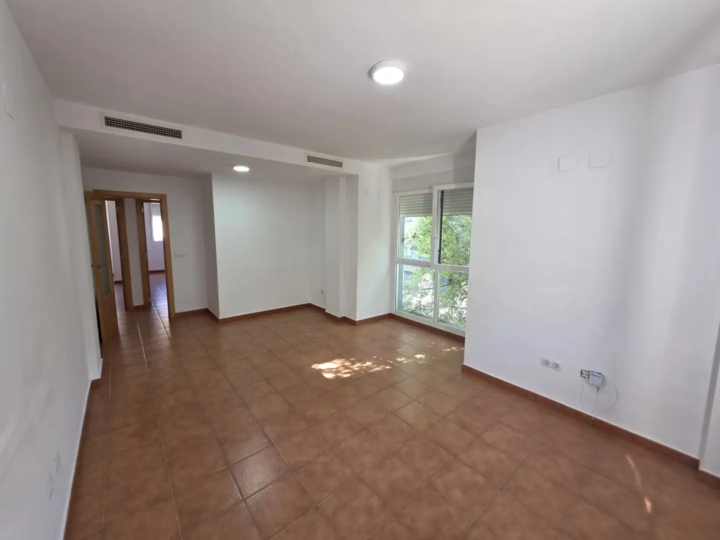 Wohnzimmer von Wohnung zur Miete in Xàtiva mit Abstellraum und Ofen