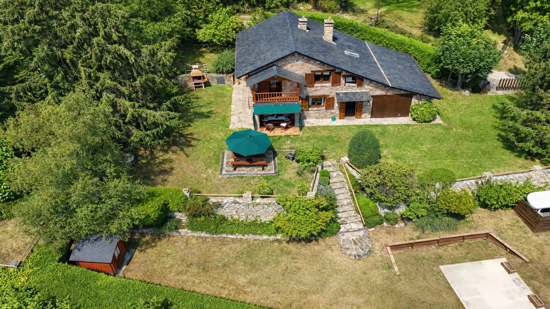 Jardín de Casa o chalet en venta en Toses con Calefacción, Jardín privado y Parquet