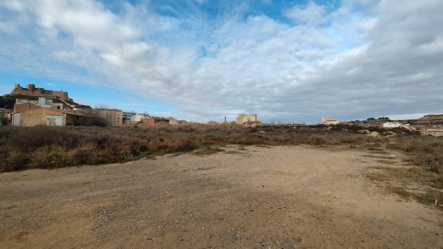 Terreno residencial en Venta en Monzón