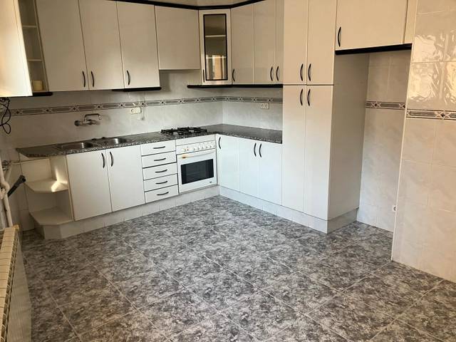 Piso en Venta en Plaça del Cine en Gironella