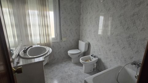 Foto 3 de Casa adosada en venta en Manlleu, Barcelona
