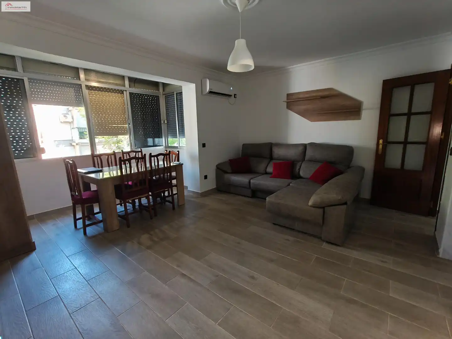 Sala de estar de Piso en venta en Alcalá del Río con Aire acondicionado, Amueblado y Horno