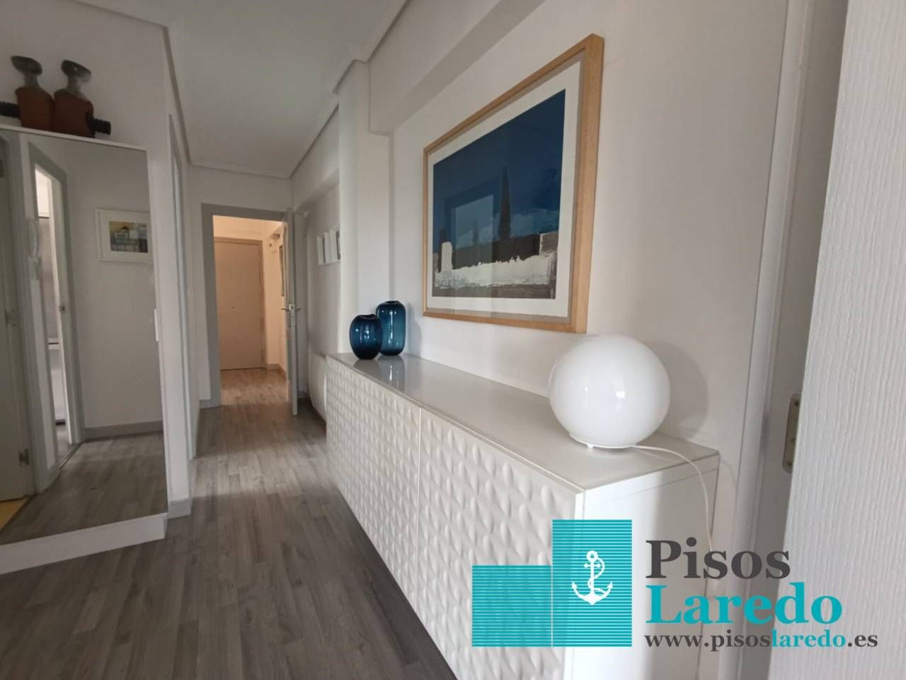 Piso en venta en Laredo con Calefacción y Terraza