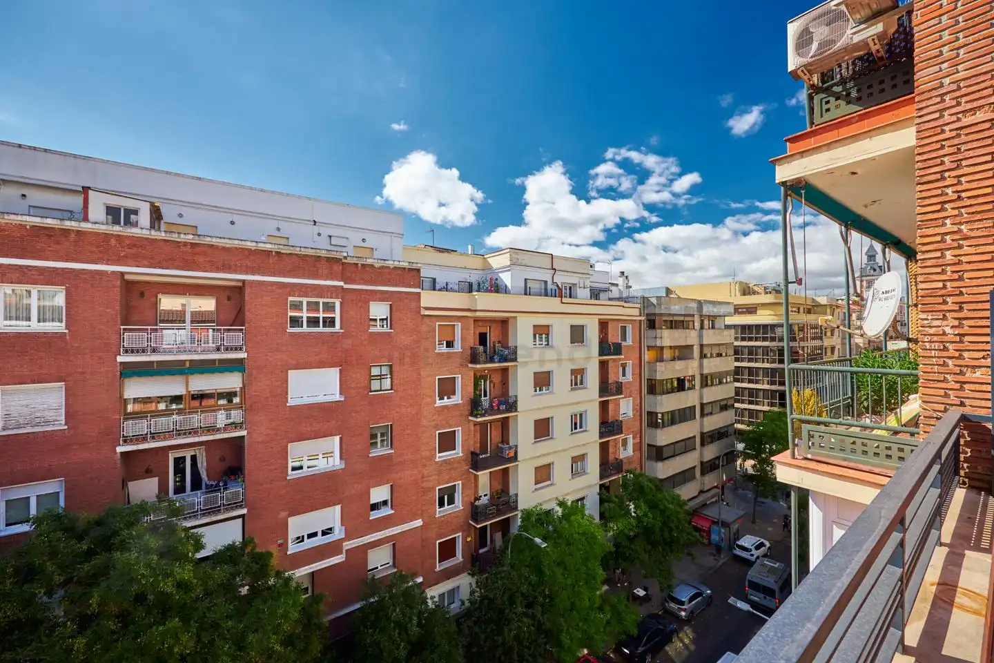 Exterior view of Duplexes for rent in Madrid  with Air Conditioner, Heating and Terrace