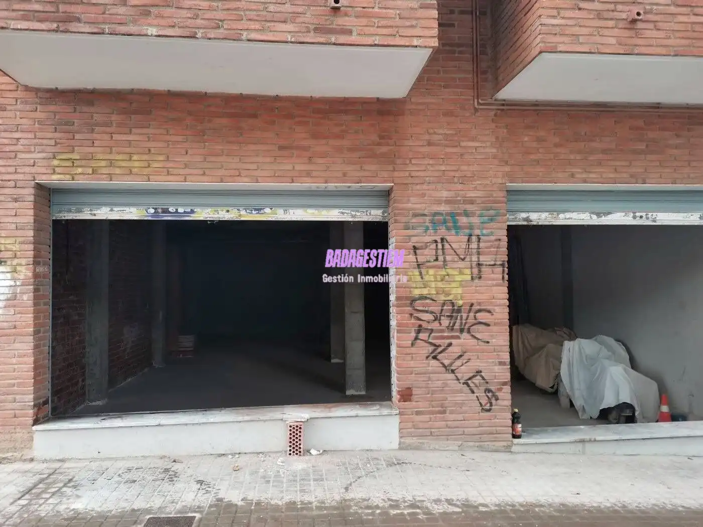Local comercial de lloguer a Carrer Torrent De La Font
