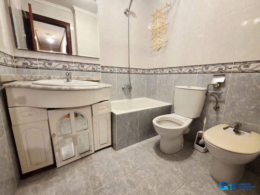 Bathroom of Flat for sale in Errenteria