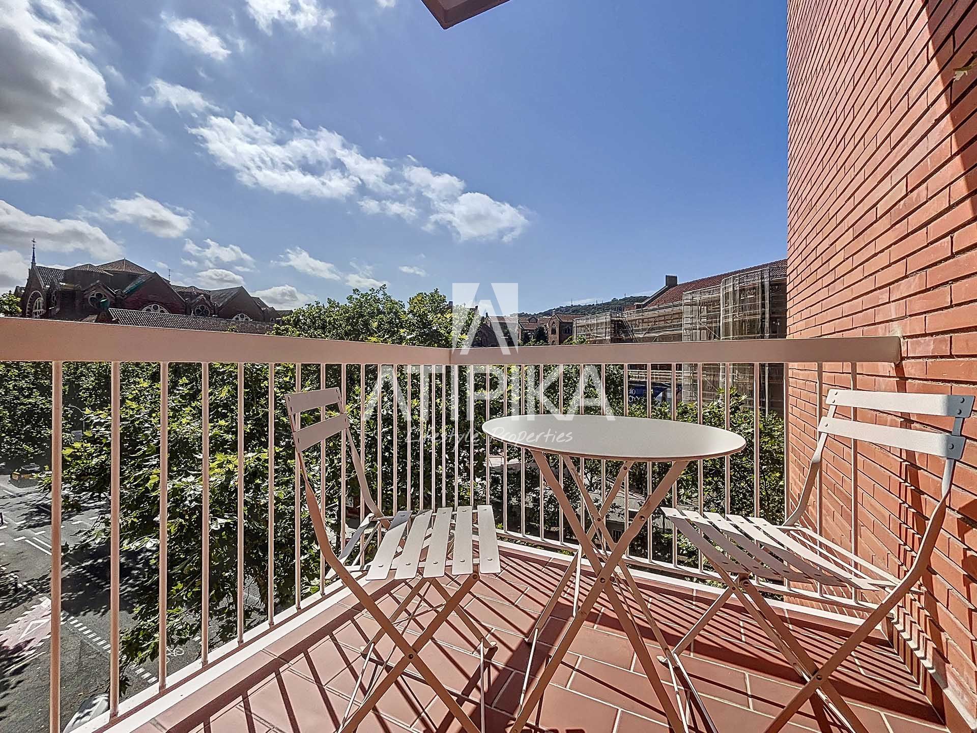 Terrace of Flat for sale in  Barcelona Capital  with Air Conditioner, Oven and Washing machine