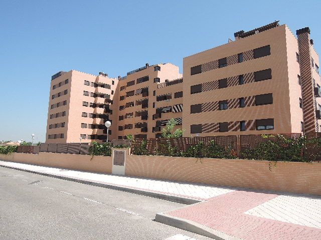 Exterior view of Garage for sale in Fuenlabrada