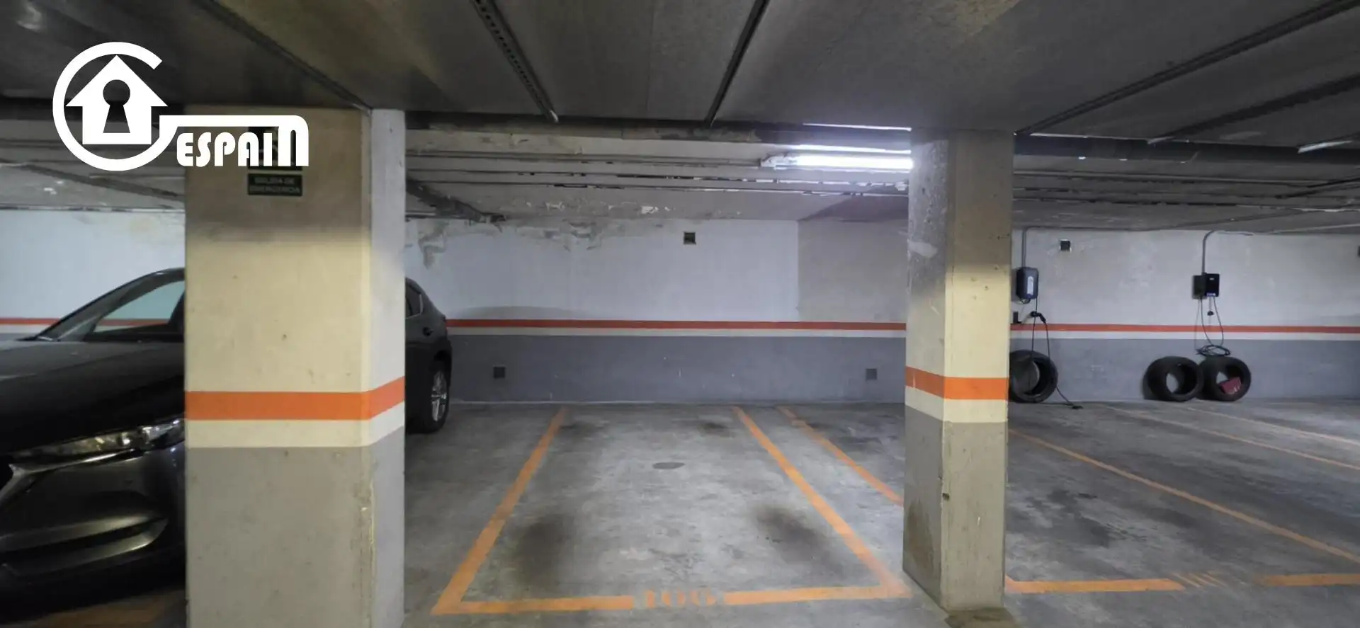 Aparcament de Pis en venda en Carabanchel