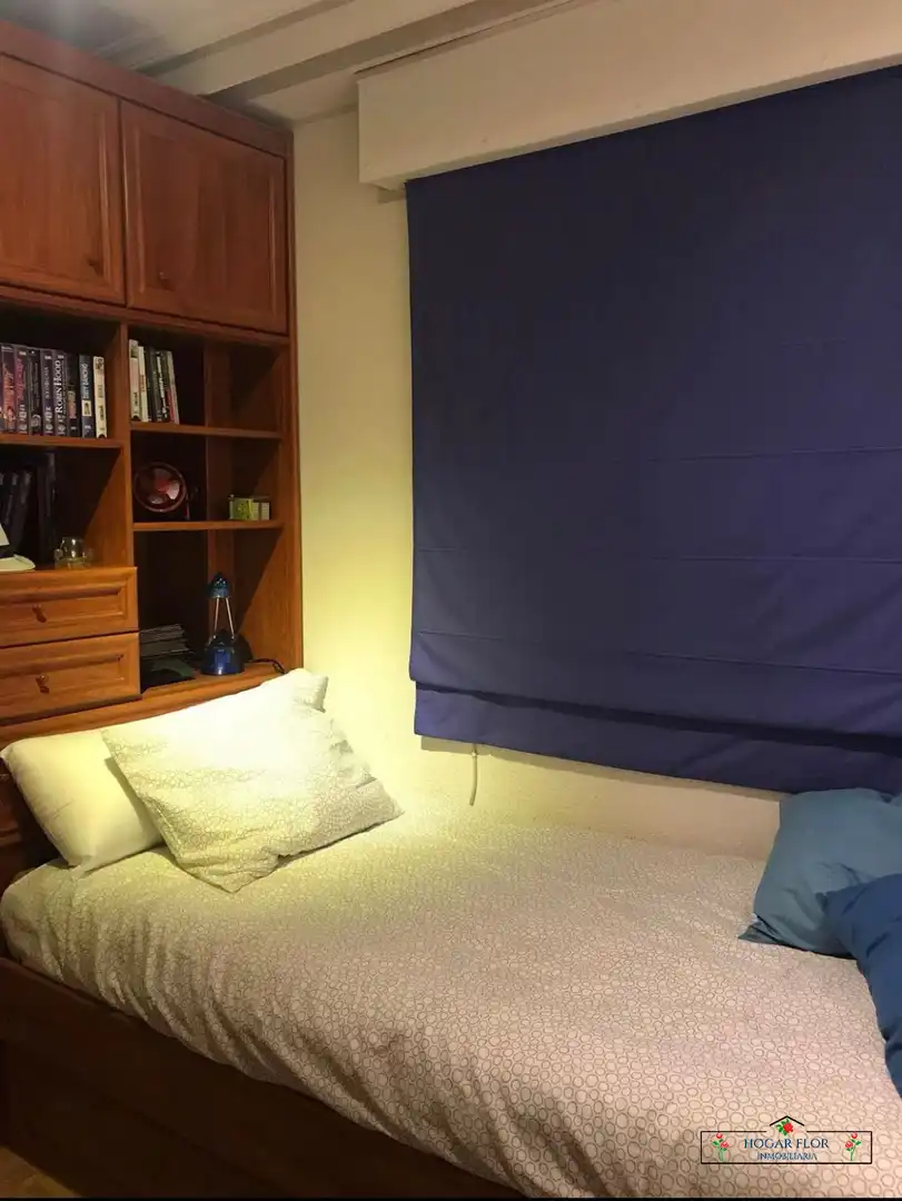 Schlafzimmer von Wohnung zum Verkauf in Salamanca mit Klimaanlage, Heizung und Parkett