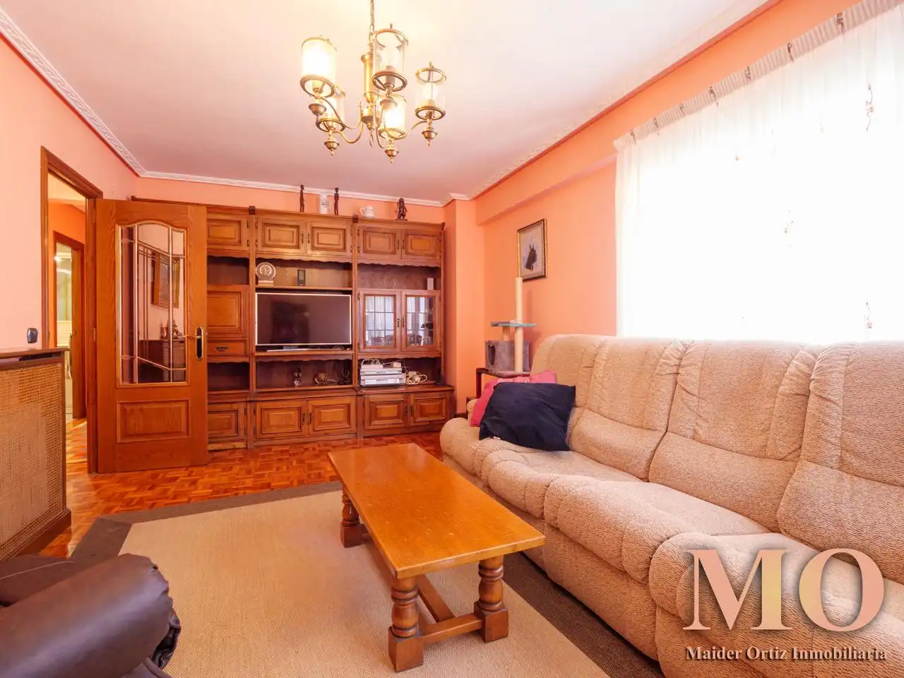 Sala de estar de Piso en venta en Bergara con Calefacción, Terraza y Trastero