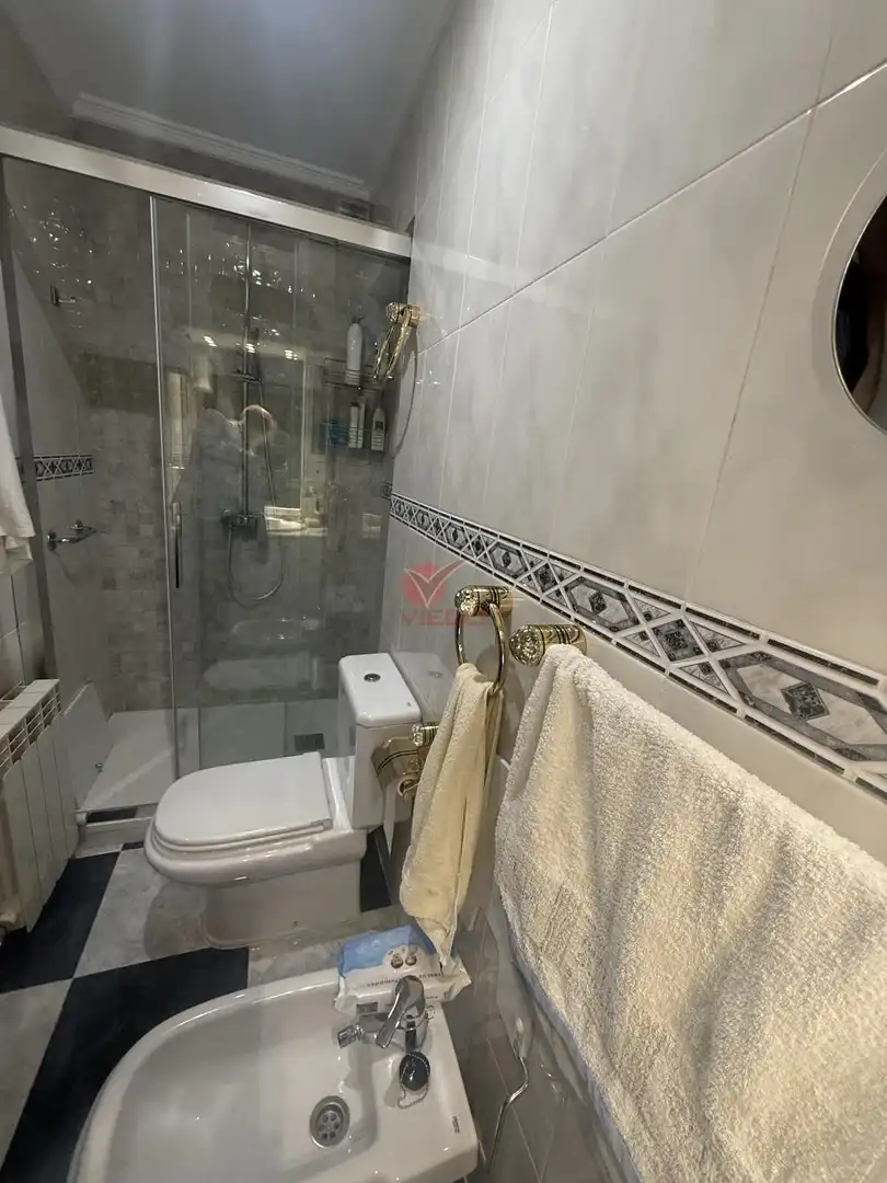 Bathroom of Flat for sale in Cuenca  with Heating