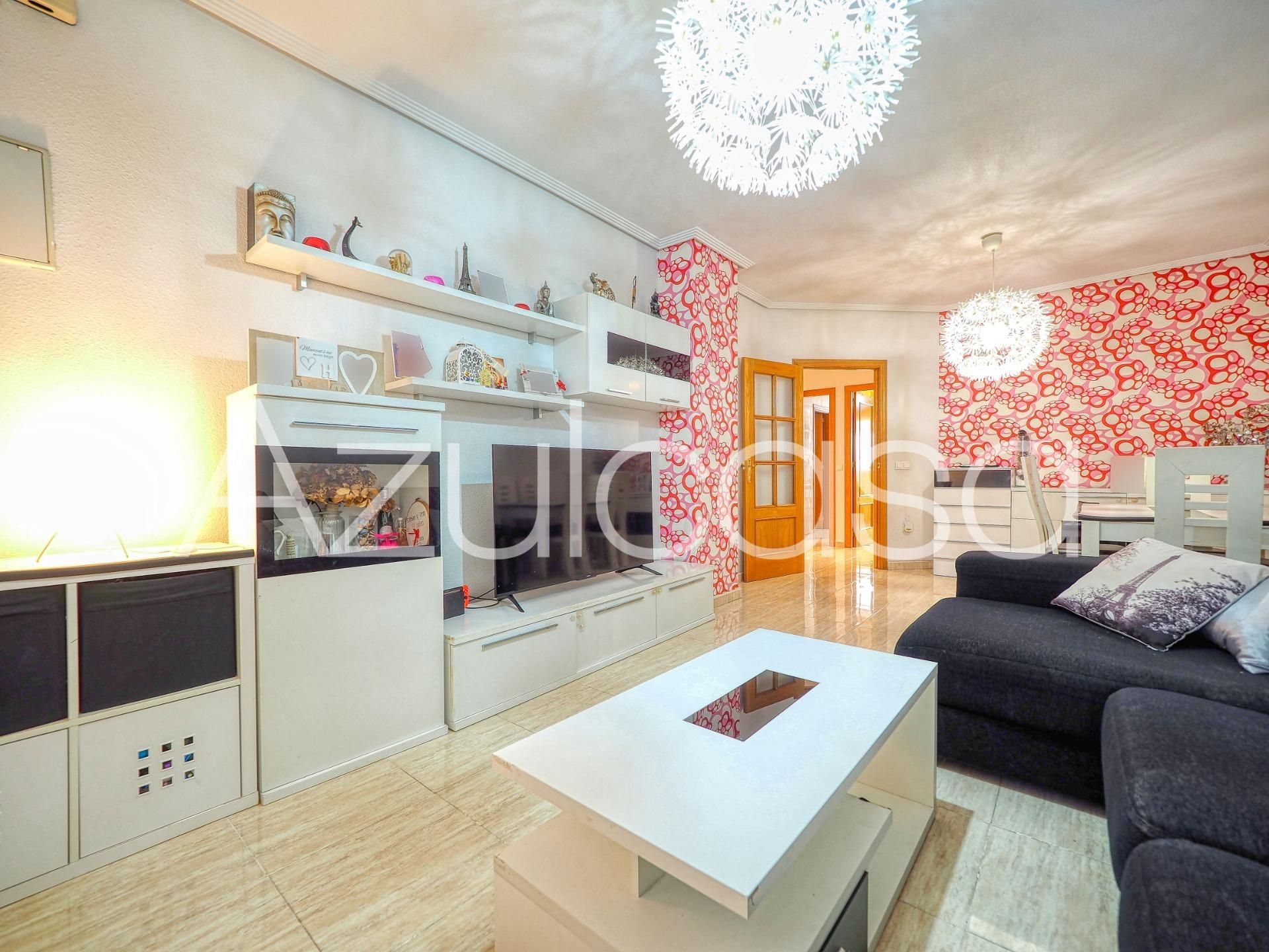 Sala d'estar de Pis en venda en Alicante / Alacant amb Aire condicionat i Traster