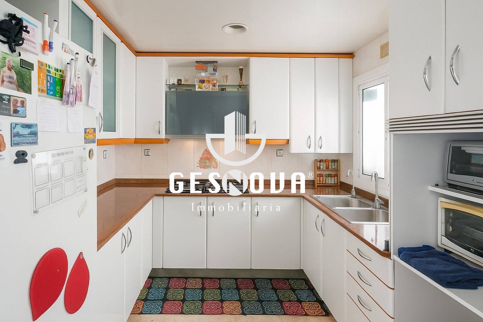 Kitchen of Flat for sale in L'Hospitalet de Llobregat  with Terrace and Balcony