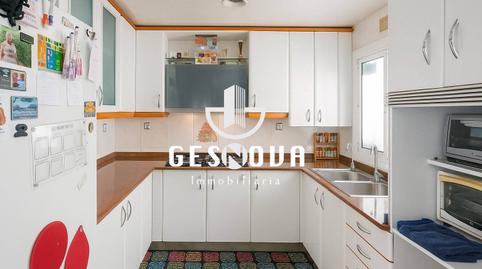 Foto 3 de Piso en venta en Pubilla Cases, Barcelona