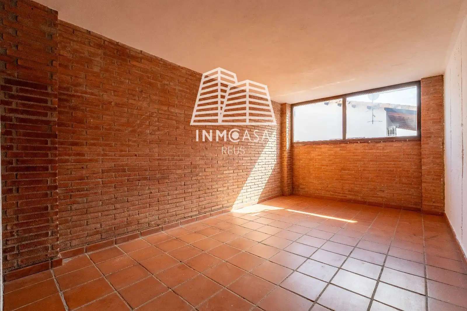 Casa amb piscina en venda a Montclar de, imagen 2